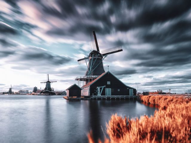 Eficient și Puternic